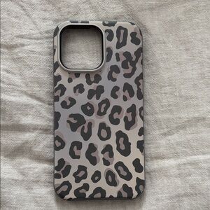 OtterBox 14 Pro Max Leopard Pattern Phone Case - Black and Gray
